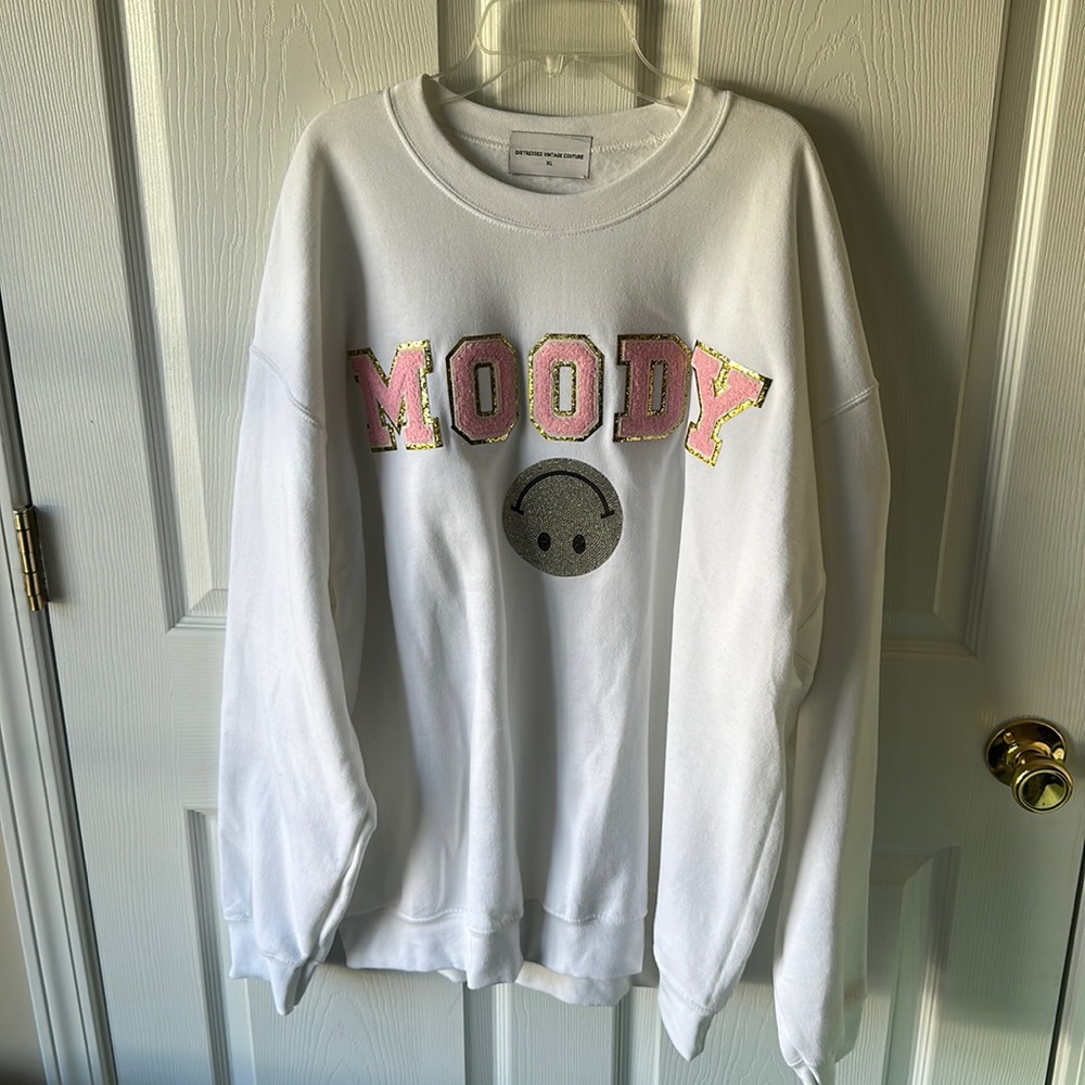 Sweatshirt